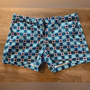 ☀️2/$25 Crown & Ivy Blue, White, Pink Patterned Women's Shorts